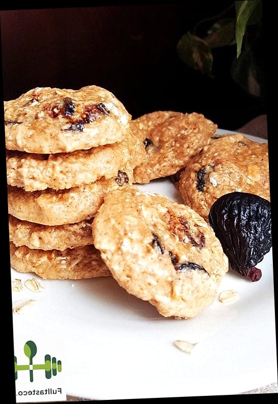 Oatmeal With Dried Figs, Walnuts & Cinnamon 1 featured 5188