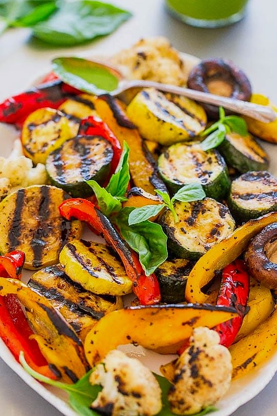 Grilled Veggie and Hummus Flatbread