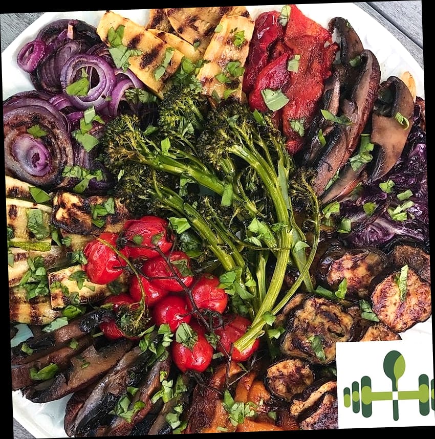 Grilled Veggie Platter With Hummus