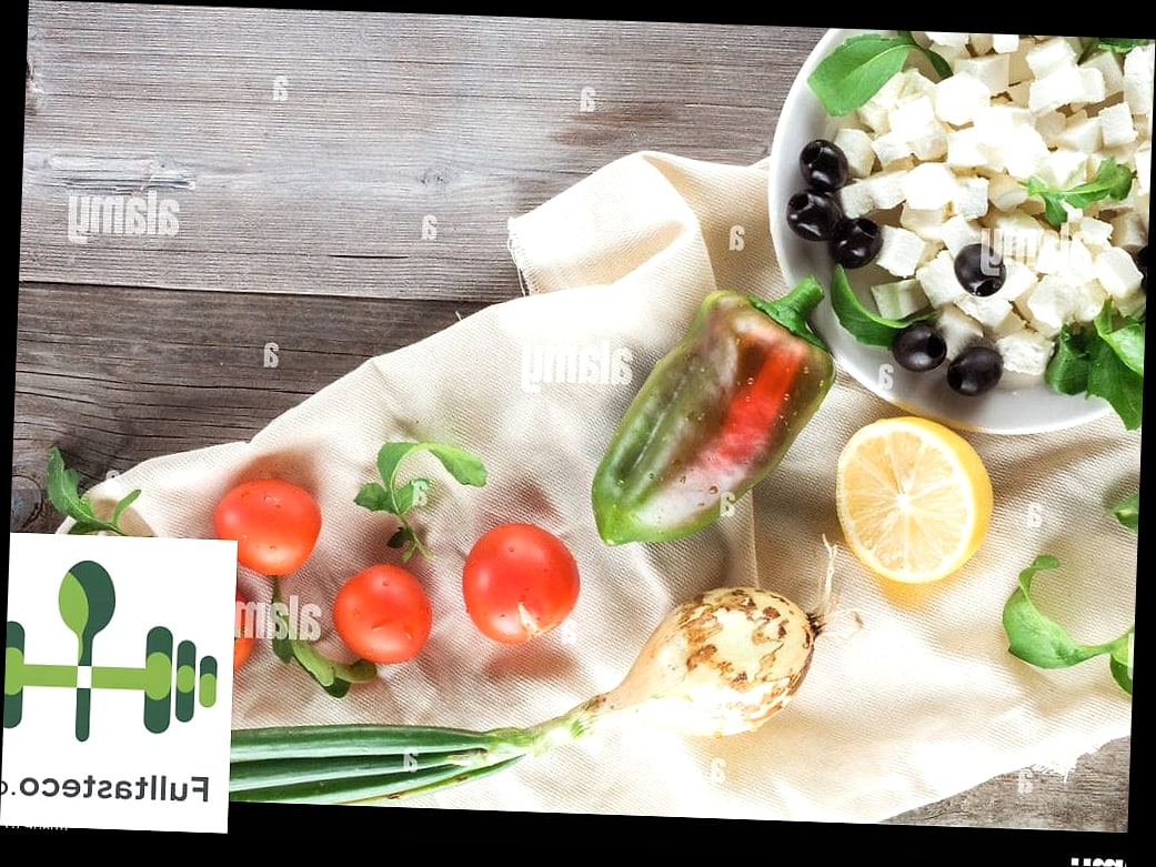 Low Calorie Greek Salad 3 Ingredients You'll Need