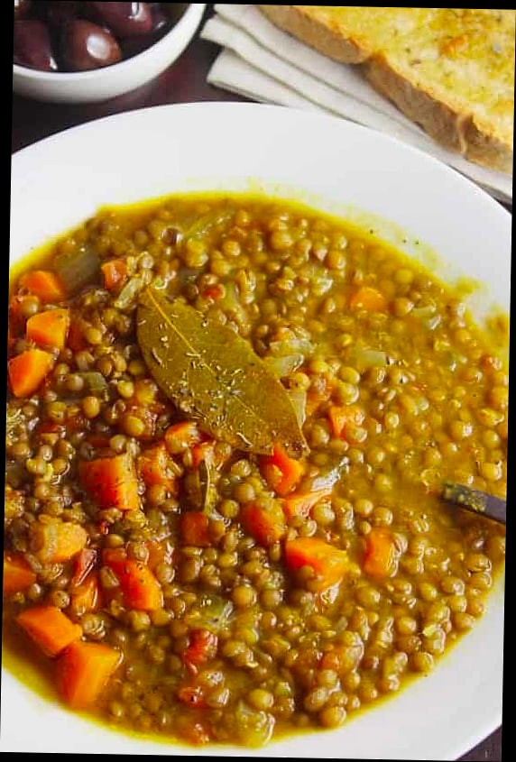 25 Days Of Mediterranean Diet Lunch Ideas You’ll Love 3 Lentil Soup with Lemon and Cumin