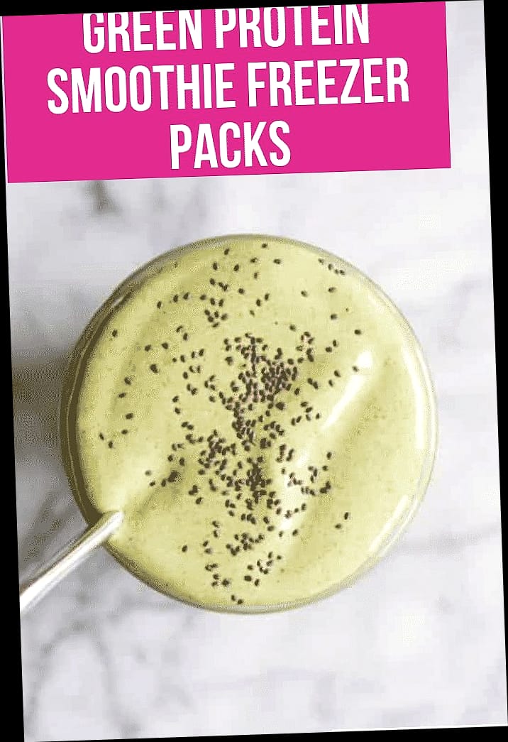 Protein Smoothie with Frozen Berries and Spinach