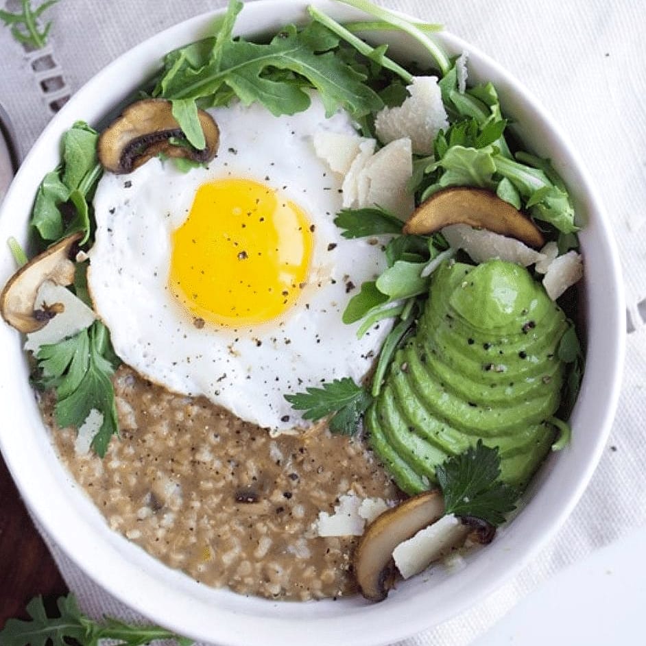 15 High-Protein Overnight Oats 9 Savory Egg White and Oat Protein Bowl