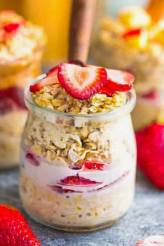 30 Overnight Oats Flavors (One For Every Day) 21 Strawberry Cheesecake Overnight Oats