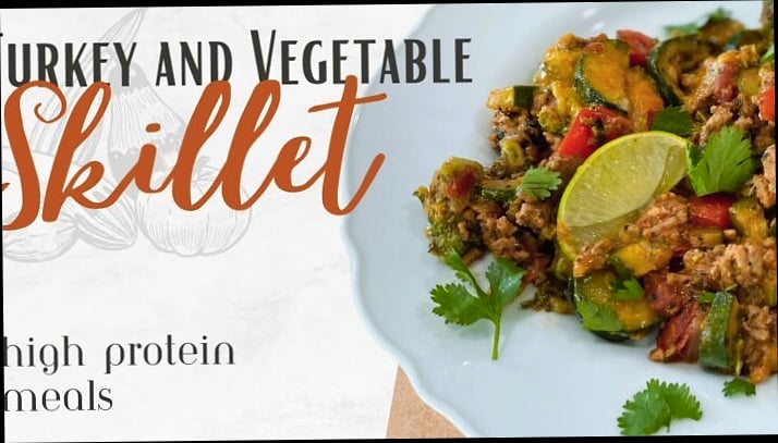 21 High-Protein, Low-Calorie Meals That Actually Keep You Full 14 Turkey and Veggie Stuffed Peppers